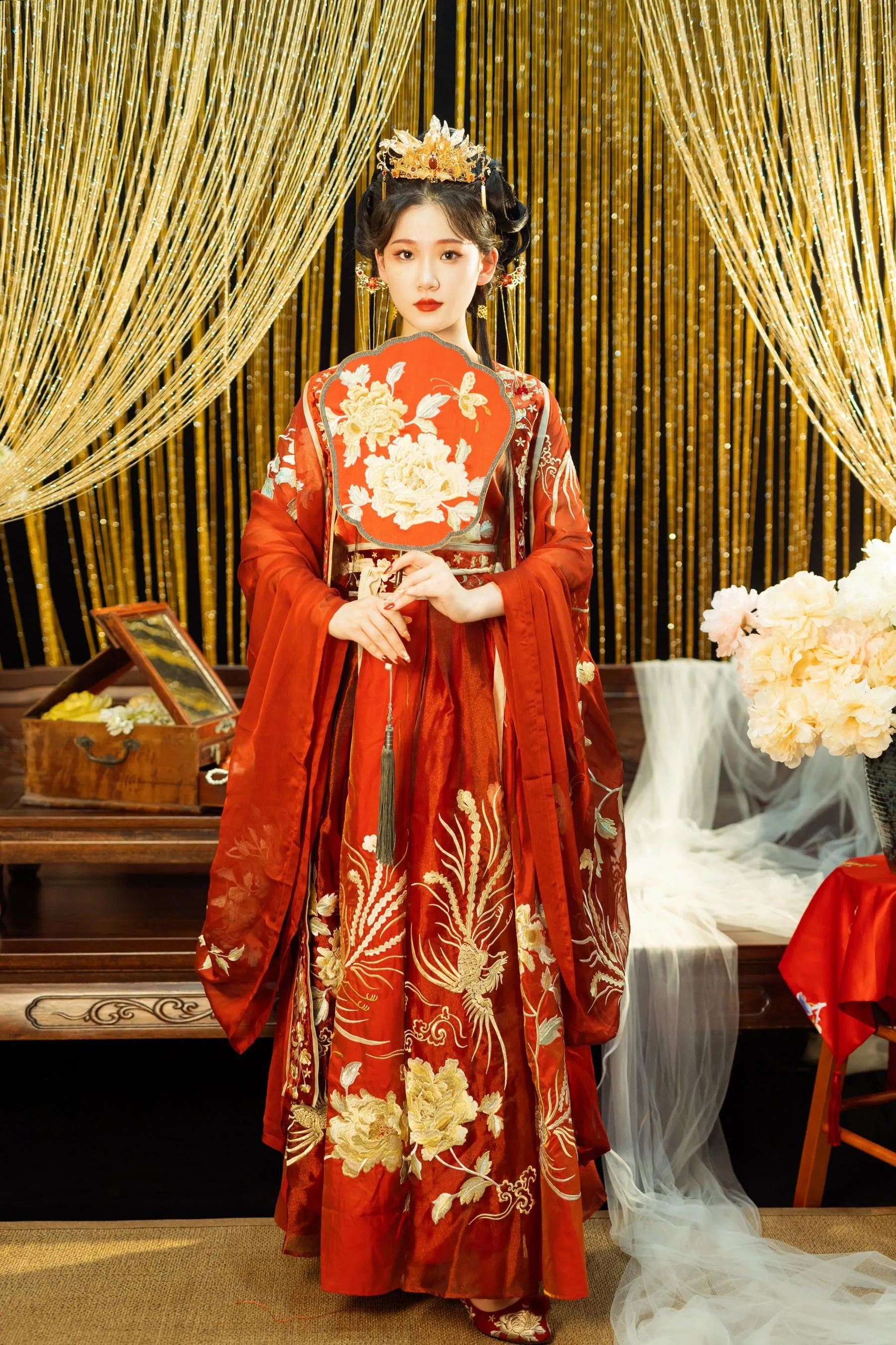 [YITUYU艺图语]2022.09.05 红衣娘子 相望回首喵喵喵 [48P]插图4
